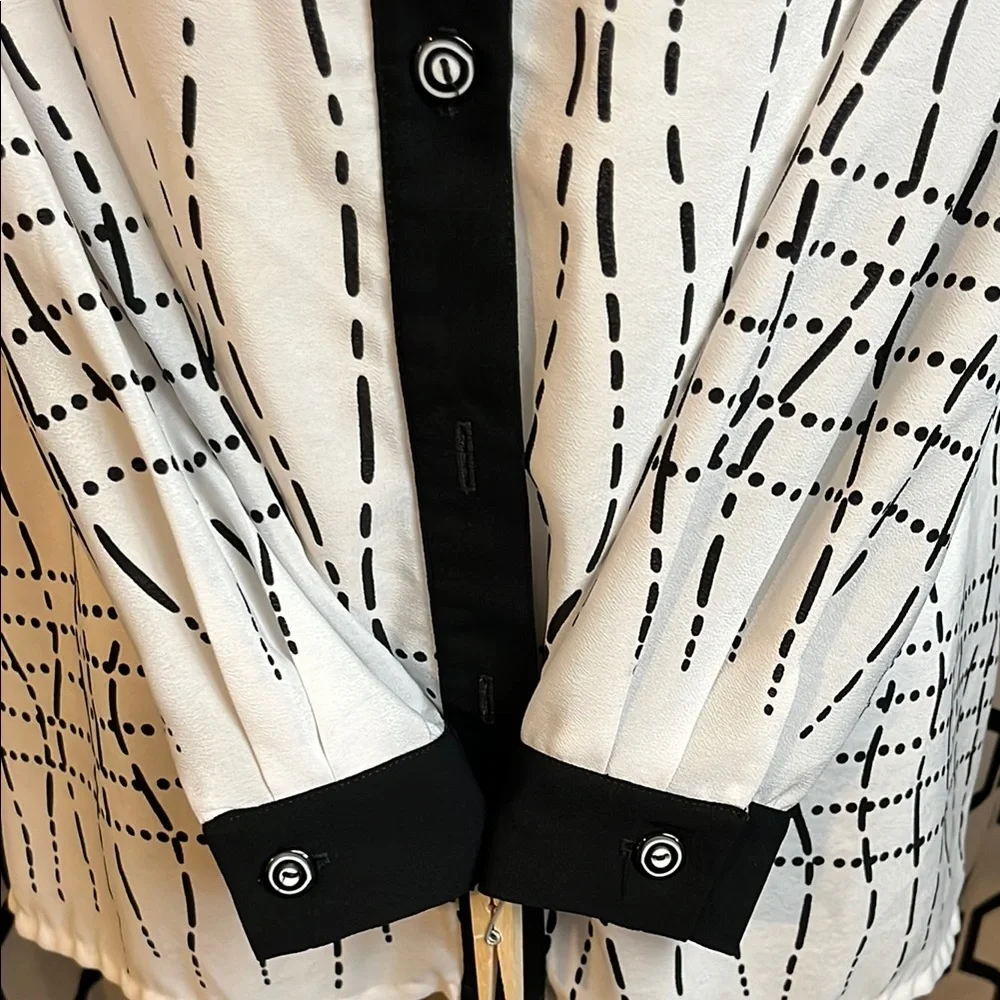 Black and White Long Sleeve Graphic Button Down Shirt - Picture 5 of 11
